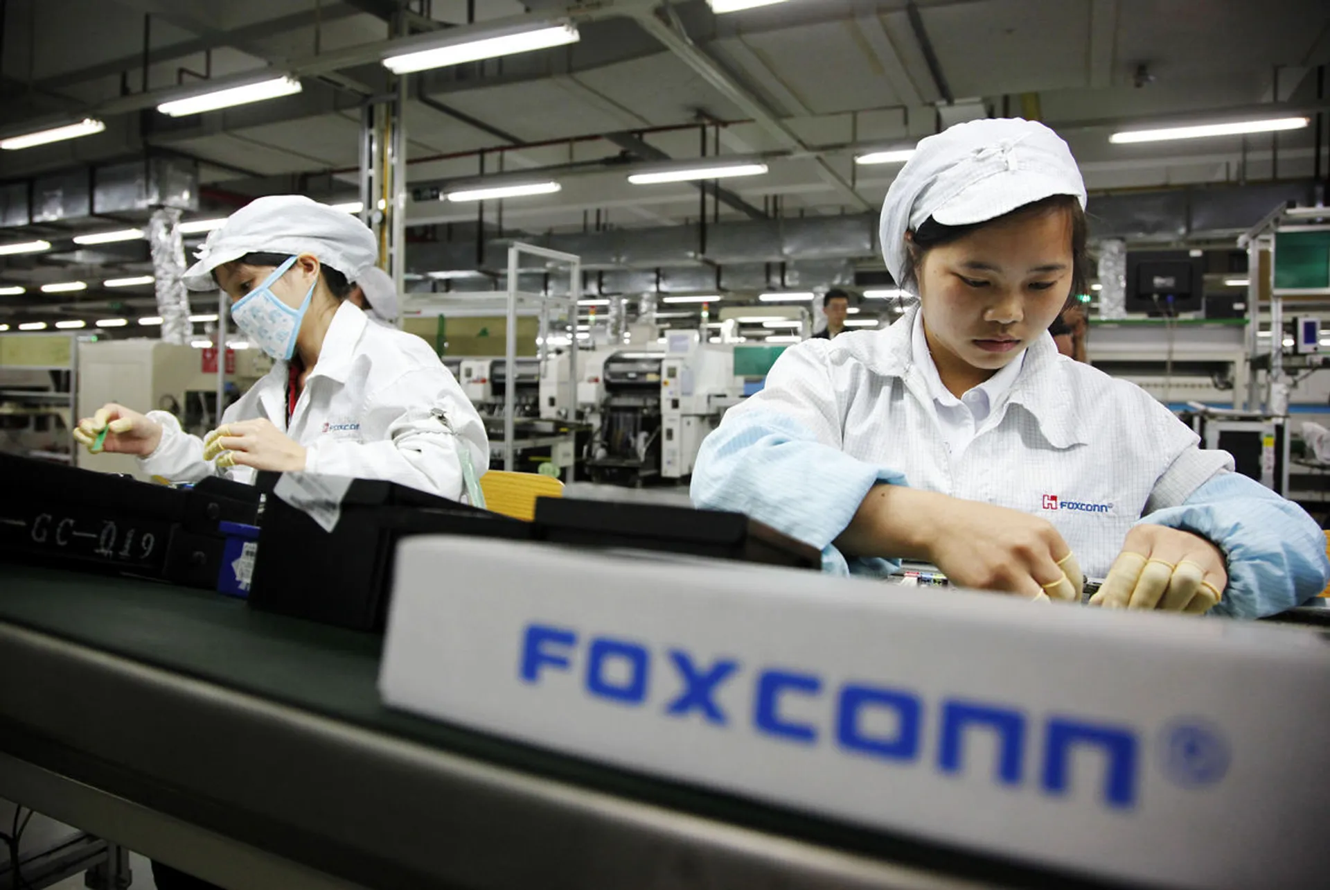 Капитал - Foxconn инвестирует более $7 млрд в производство дисплеев в США