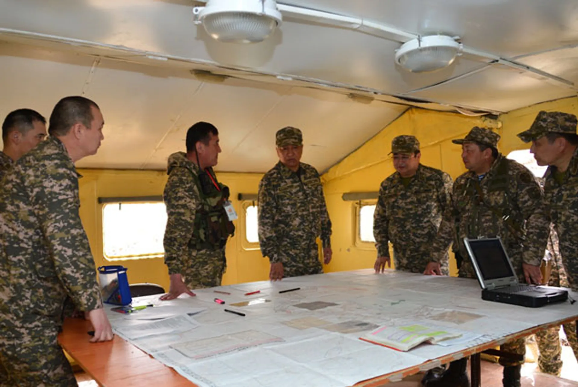 Капитал - На западе Казахстана проходят масштабные учения