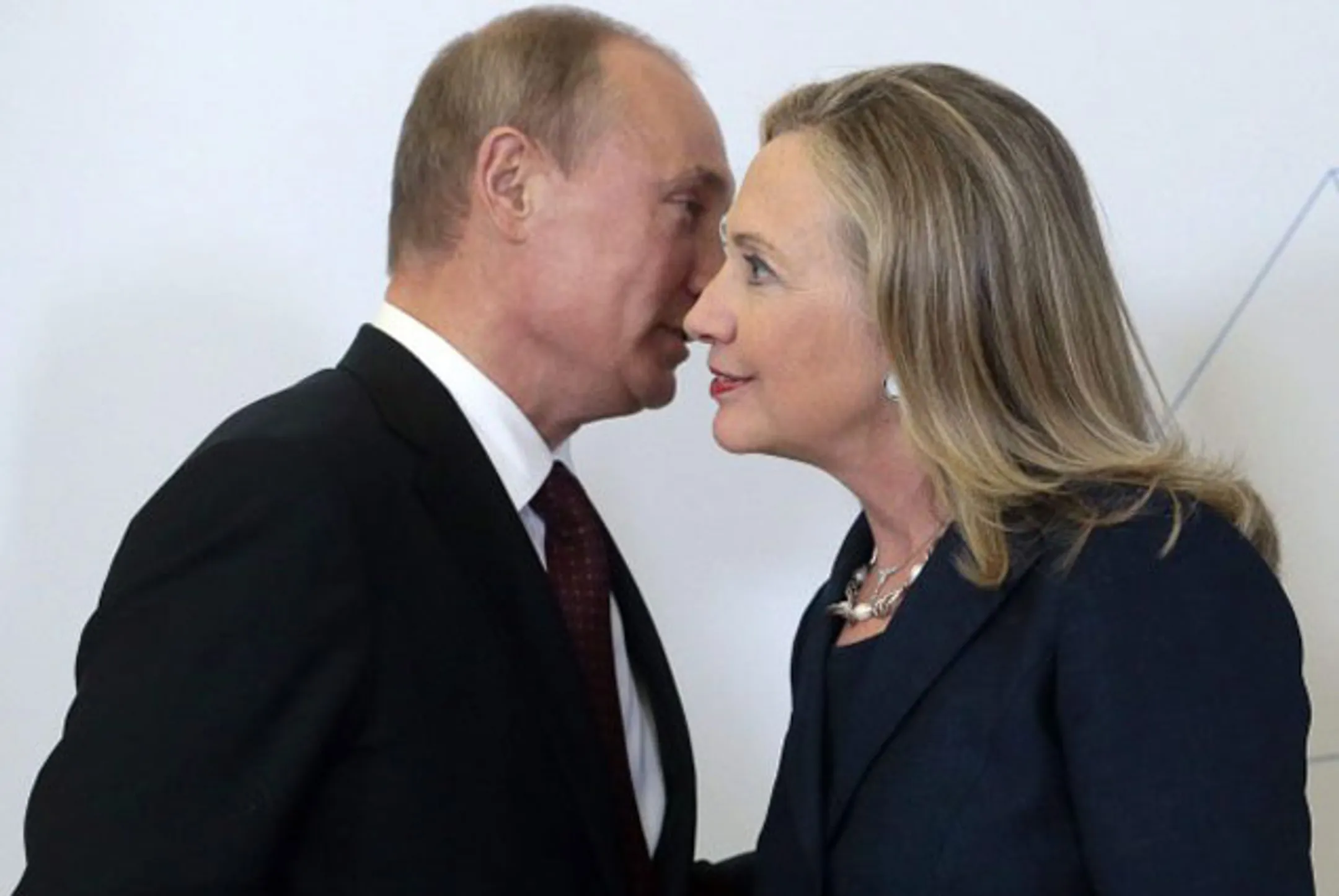 Что привлекает Хиллари Клинтон в Путине? - Image Kapital.kz
