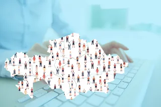 Капитал - Опрос: 44% казахстанцев готовы стать волонтерами во время пандемии