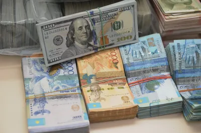 На KASE число сделок с долларом возросло до 185,5 млн