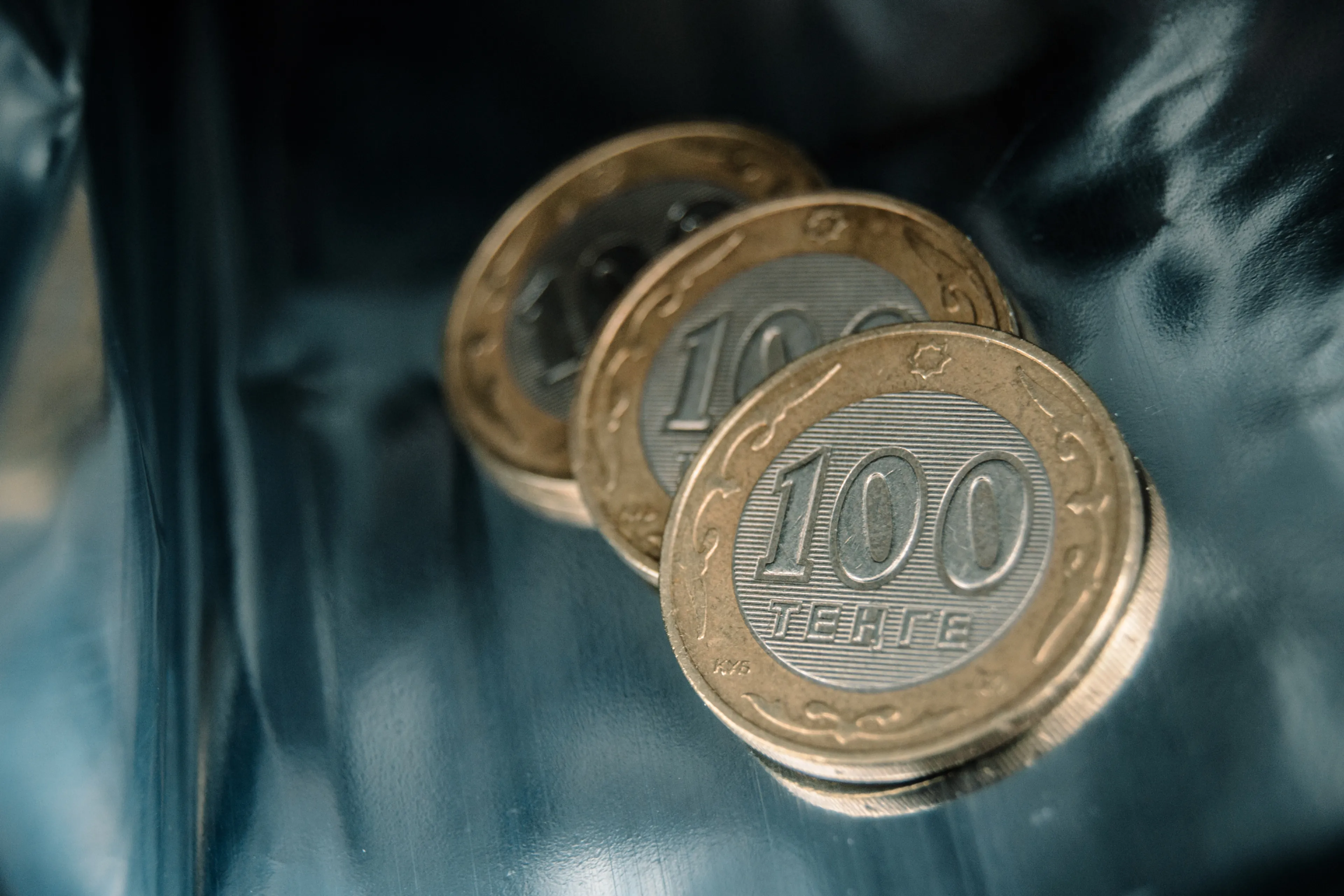 Капитал - Заработная плата выросла за год на 10,5%