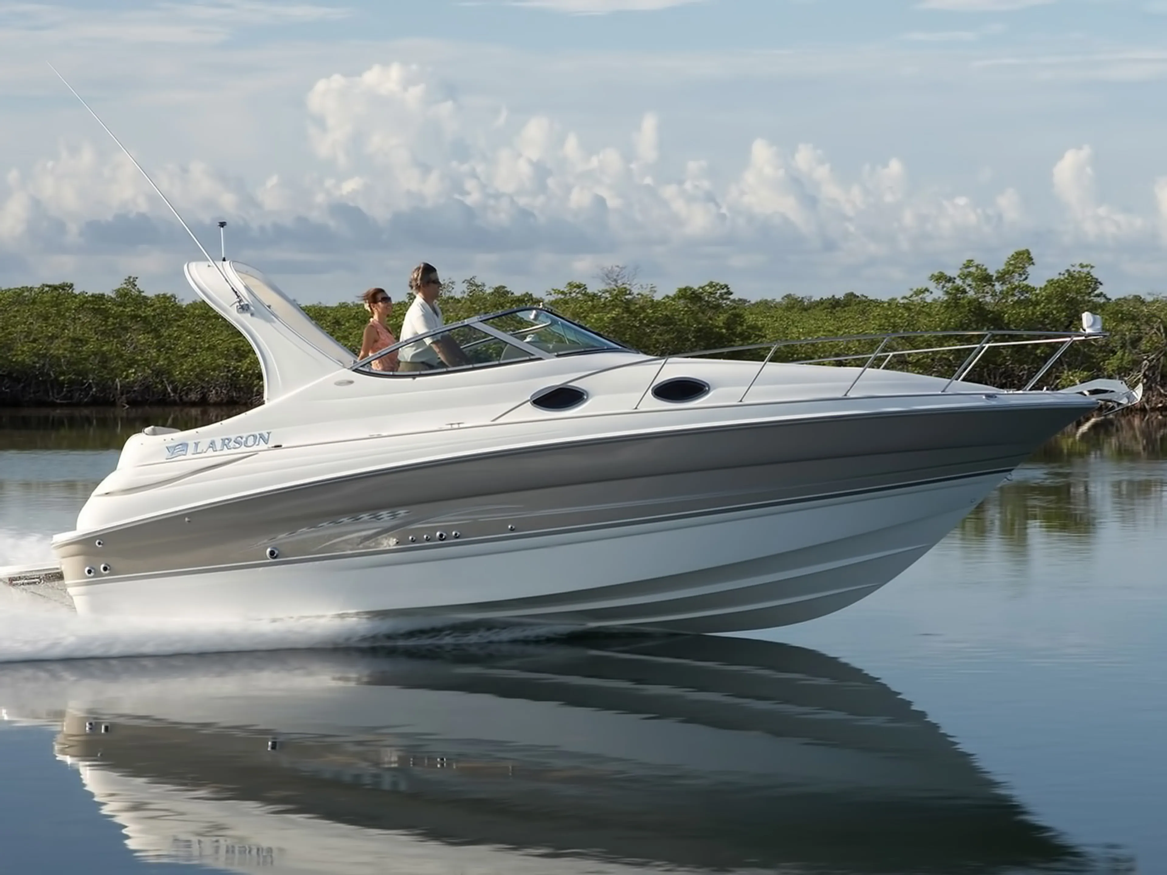 Капитал - Motul расширяет линейку масел для судовых двигателей