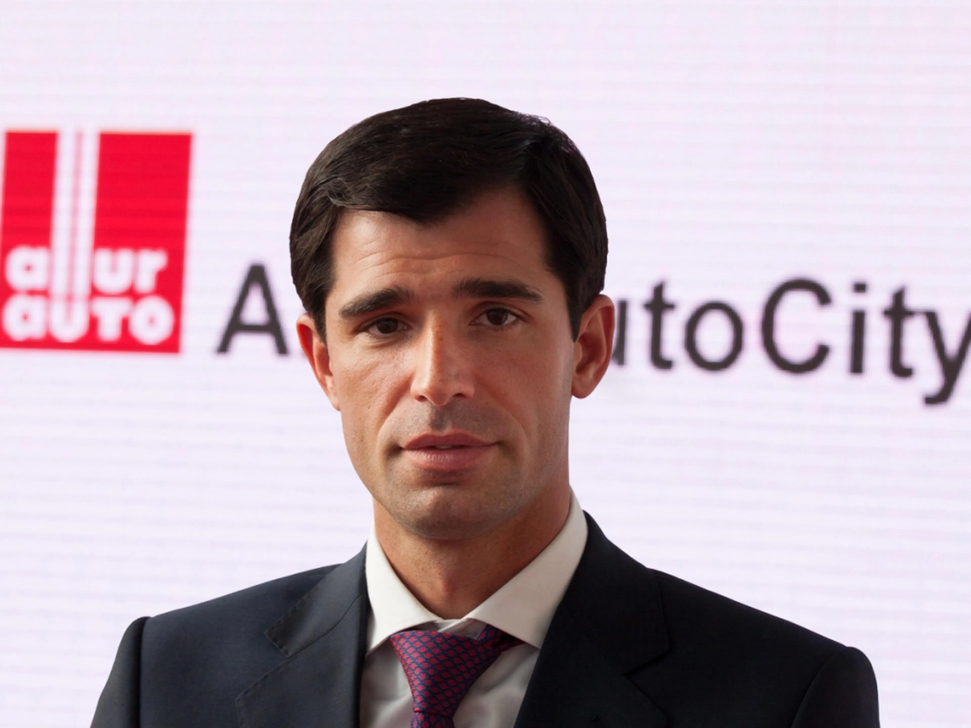 Капитал - 56% отечественного автопарка представляют собой реальную экологическую опасность