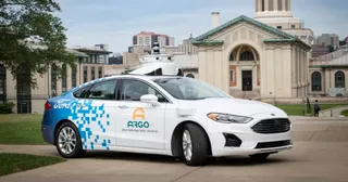 Капитал - Volkswagen вложит $2,6 млрд в разработку беспилотных автомобилей