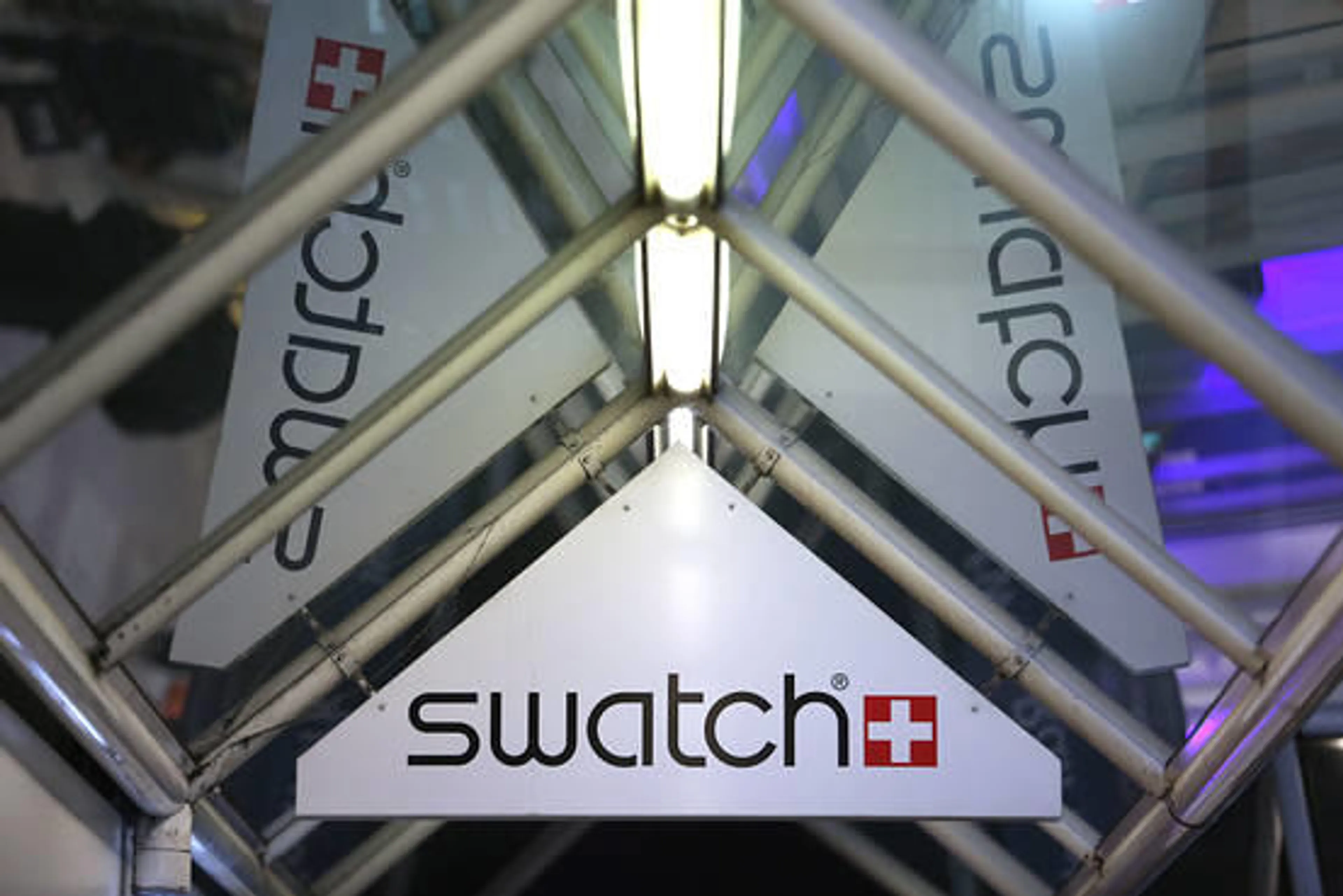 Капитал - Swatch запускает конкурента Apple Pay