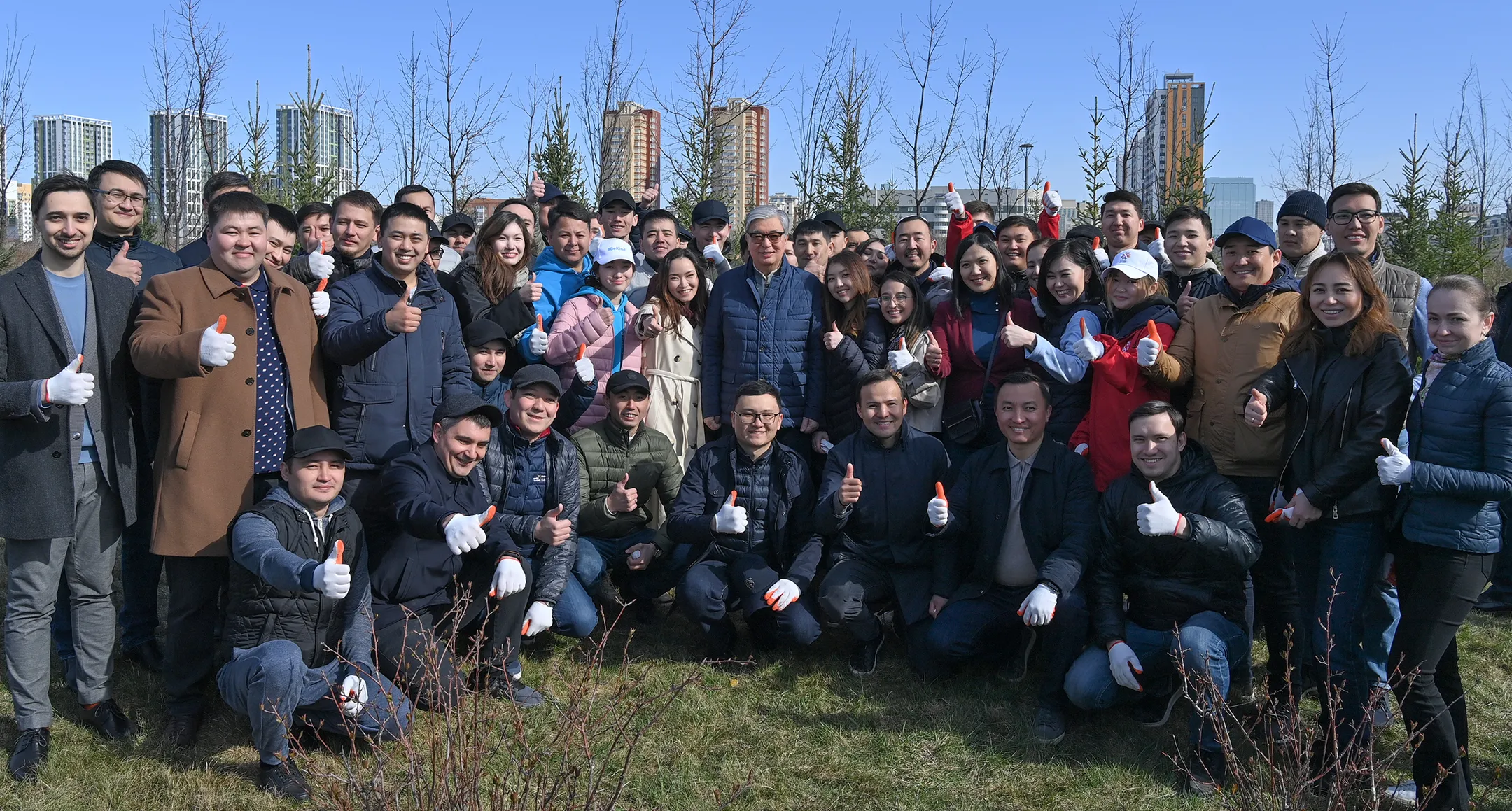 Касым-Жомарт Токаев принял участие в	акции «Бiрге – таза Қазақстан» - Image Kapital.kz