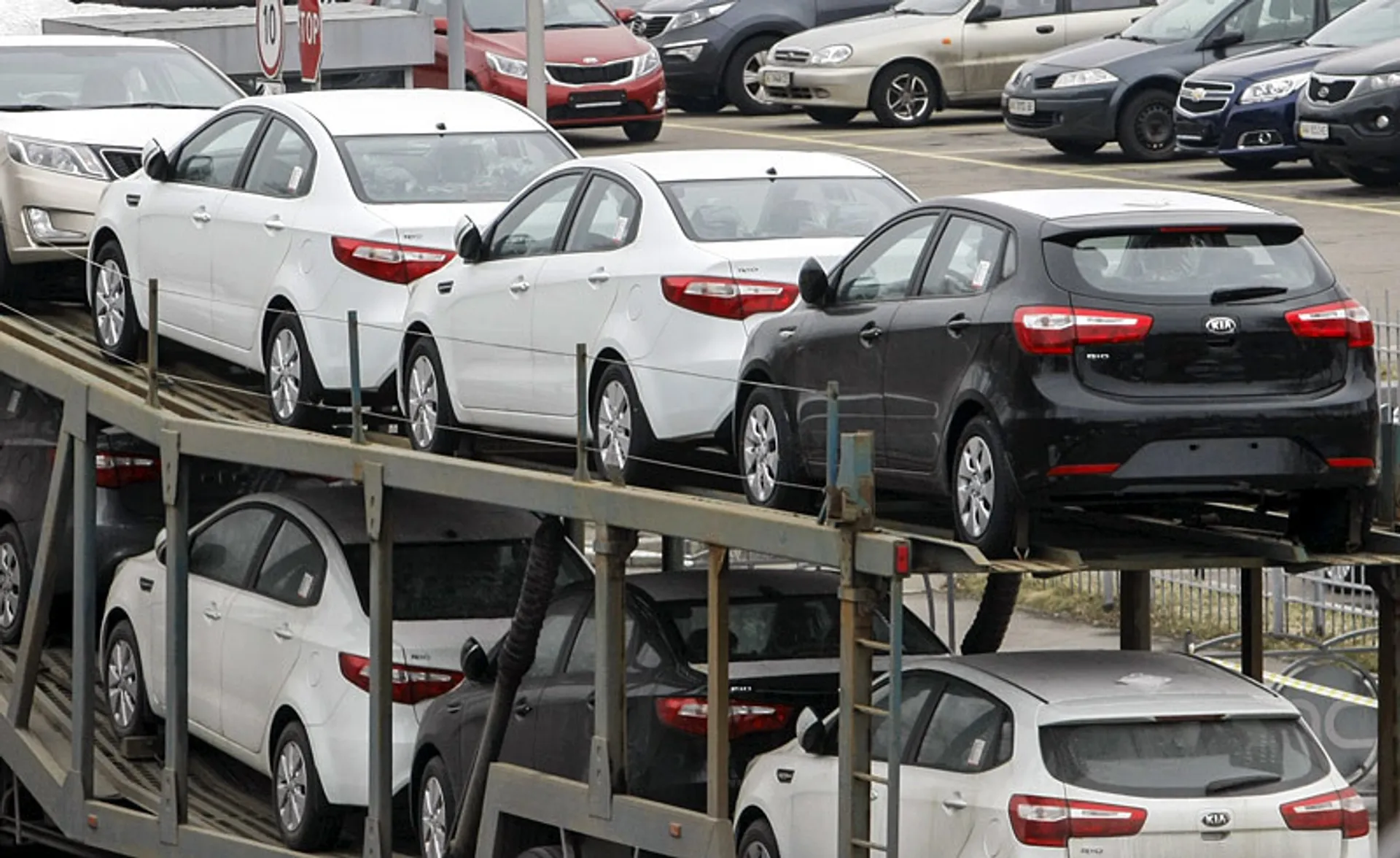 Капитал - Казахстанцы приобрели свыше 5,5 тысячи легковых автомобилей за апрель