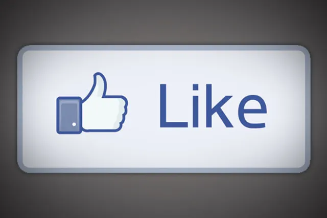 Facebook обвиняют в краже кнопки Like