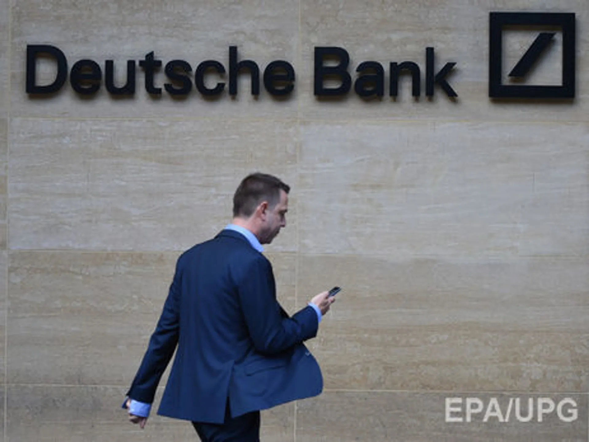 Капитал - Deutsche Bank запретил сотрудникам использовать WhatsApp