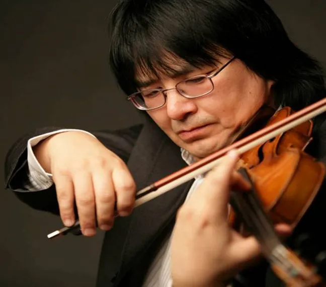 Капитал - В Алматы выступил Марат Бисенгалиев