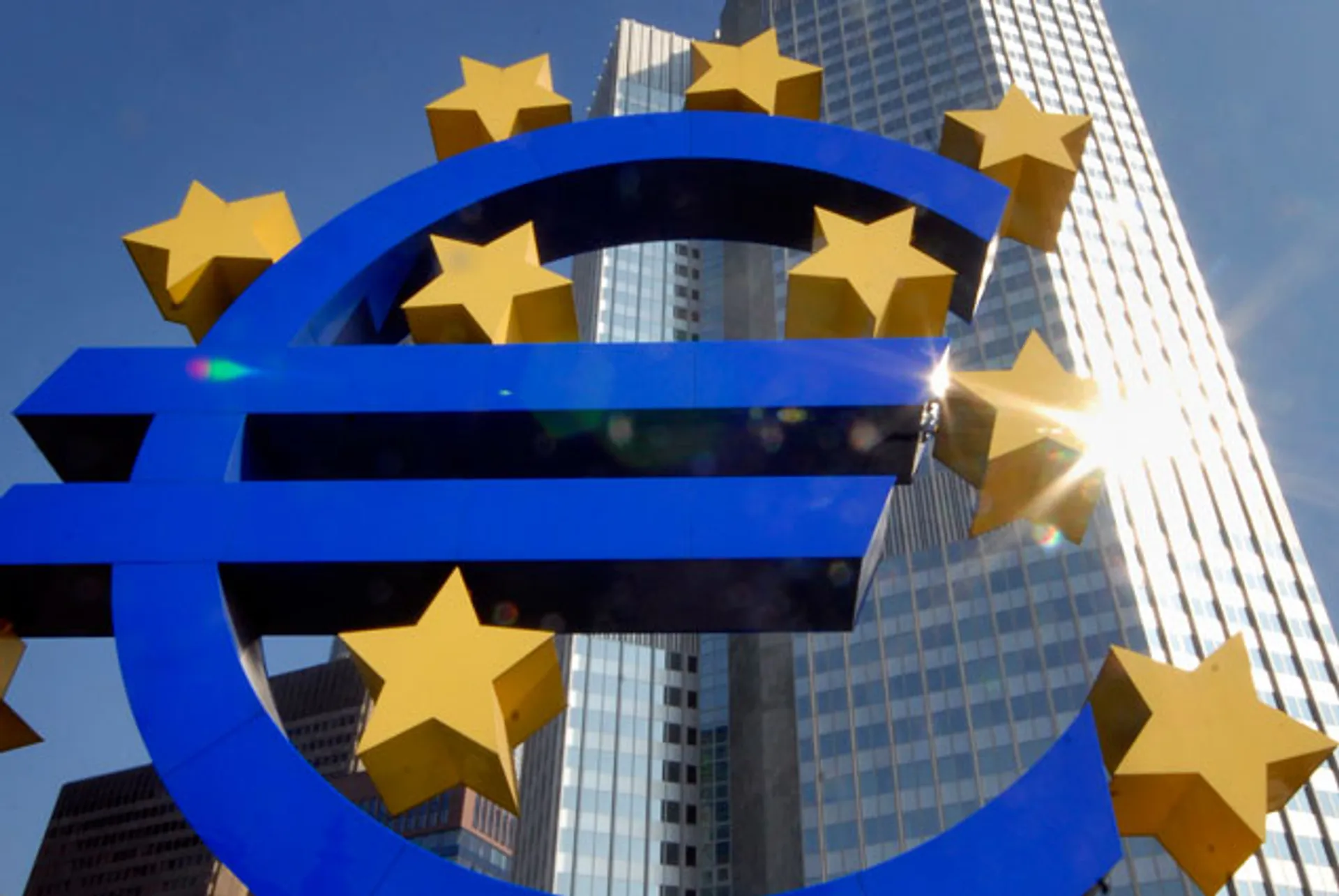 Капитал - ЕС создаст единый орган надзора долговых проблем