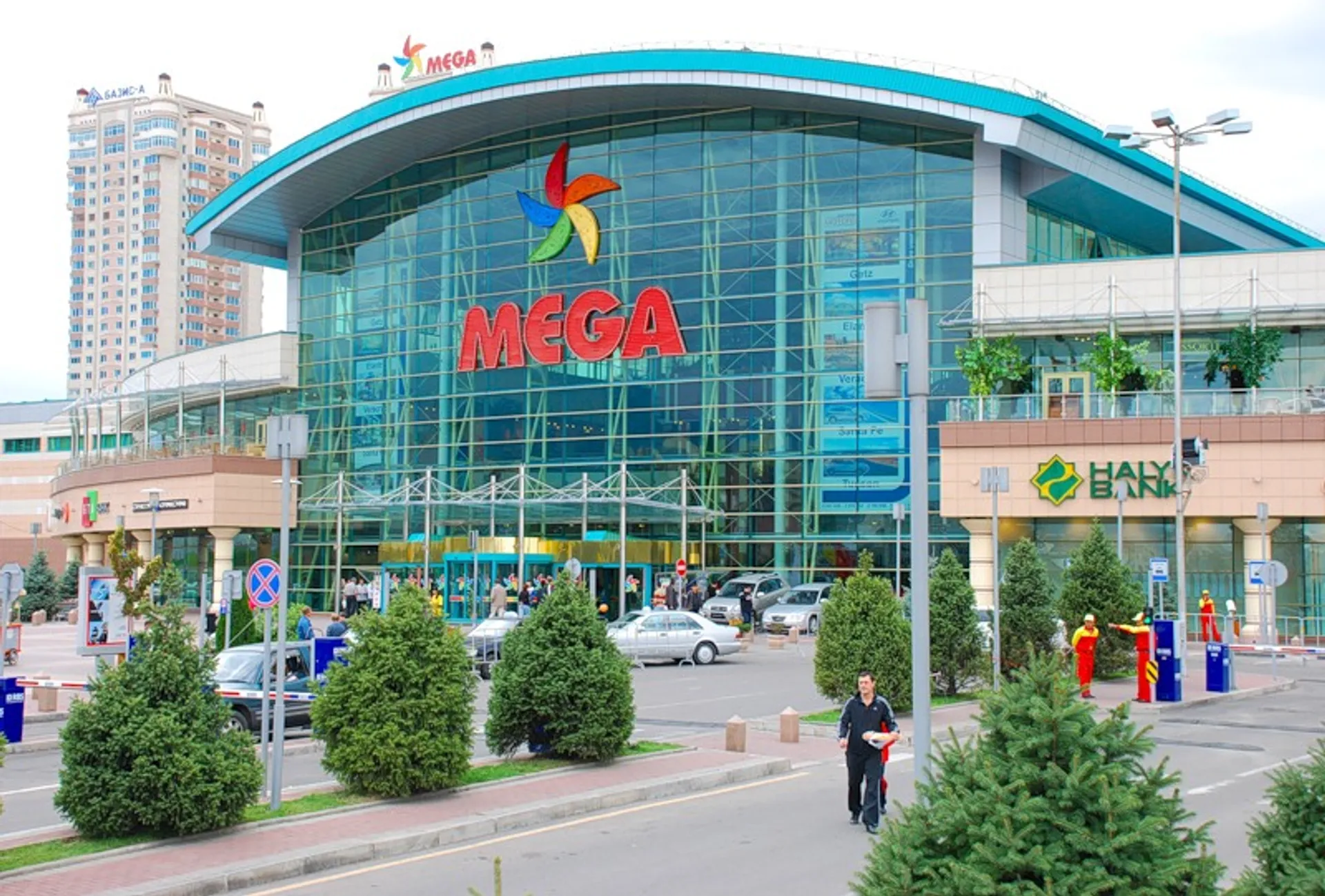 Капитал - Алматы возвращается к обычной жизни