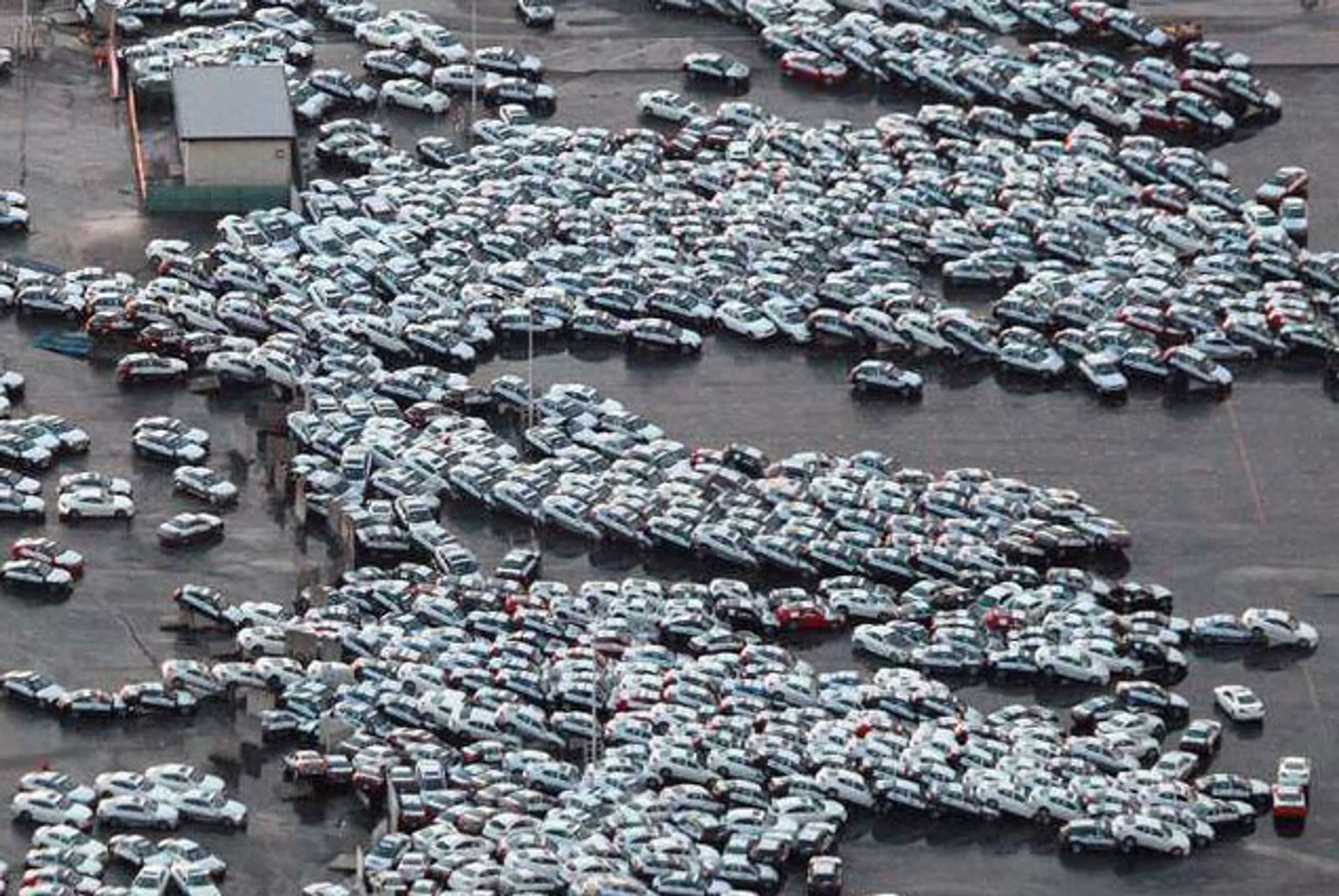 Капитал - Крупнейшие японские компании приостановили работу из-за землетрясения