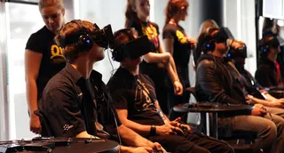 Капитал - Facebook покупает разработчика виртуальных шлемов Oculus VR