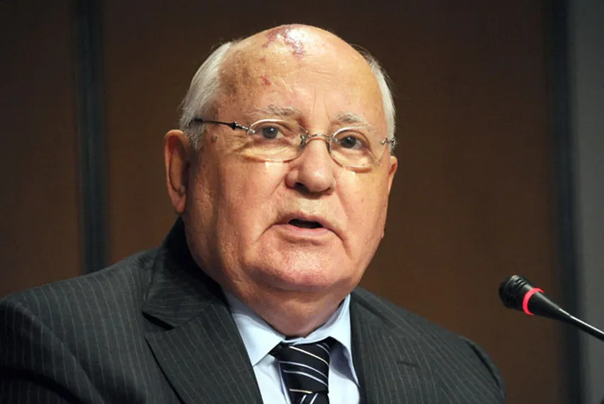 Капитал - Михаил Горбачев попал в больницу