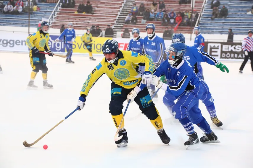 Капитал - Казахстан сыграл вничью с Финляндией на ЧМ по бенди