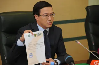 Капитал - Нурсултан Назарбаев первым купил слитки золота Нацбанка