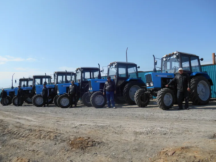 Капитал - Для аграриев закупят 400 казахстанских тракторов