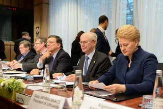 Капитал - ЕС отказал в доверии правительству Януковича