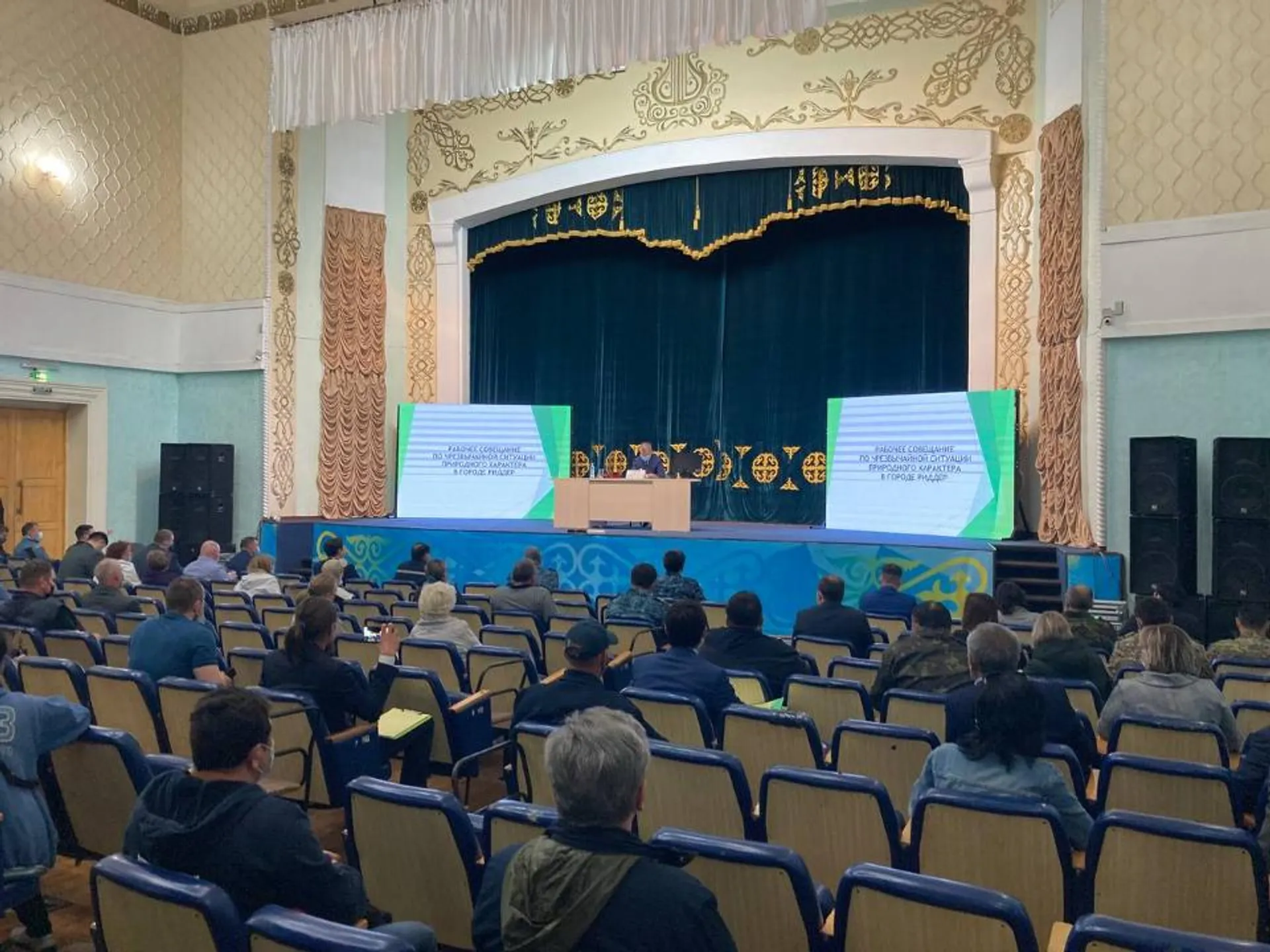 Капитал - Для пострадавших от пожара жителей Лесхоза построят новые дома до конца лета