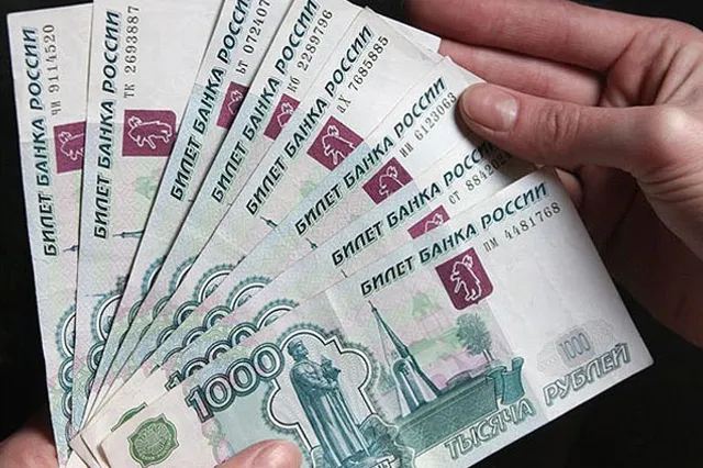 В России повысили границы валютного коридора