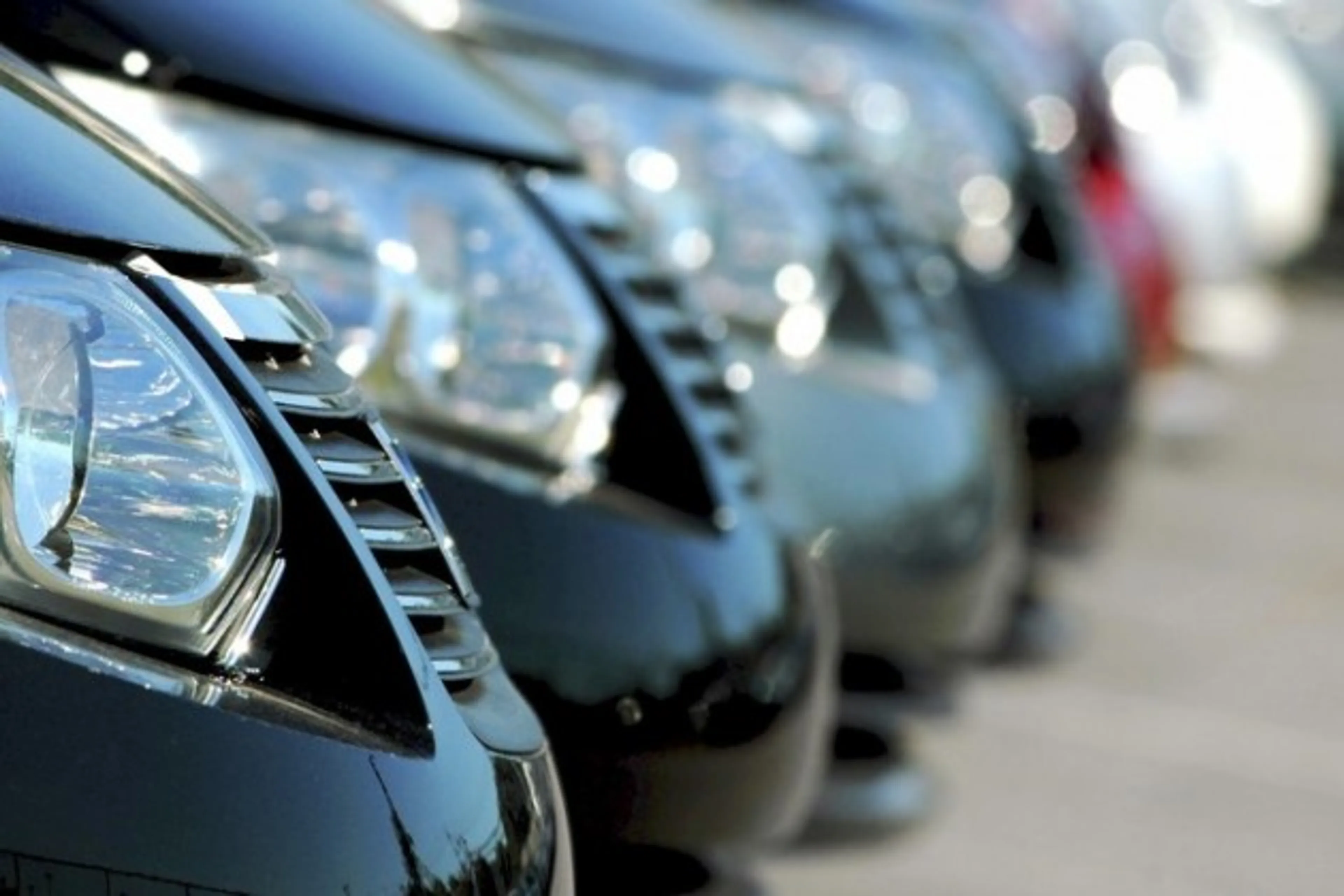 Капитал - Авторынок Казахстана растет пятый квартал подряд