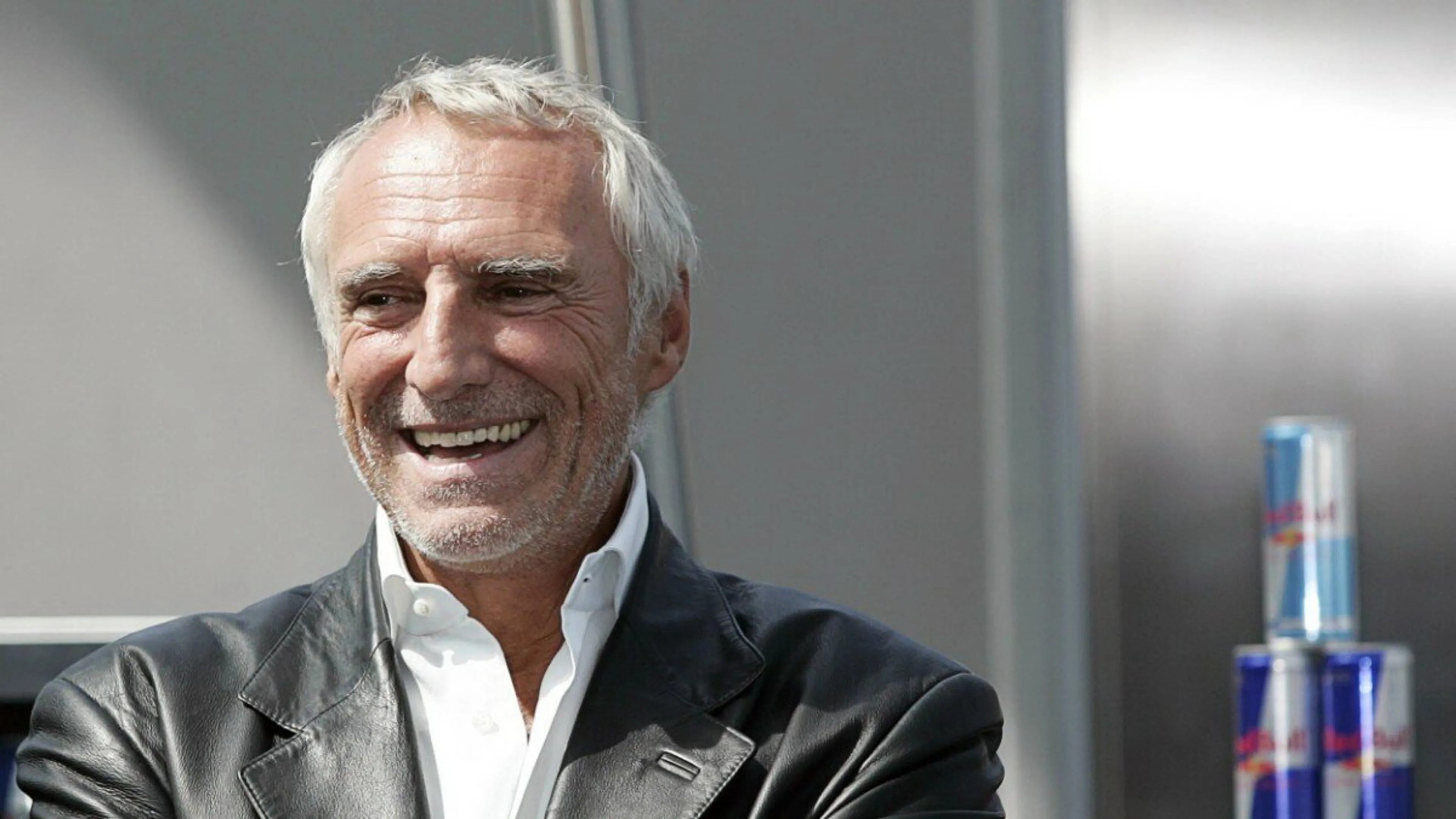 Капитал - Дитрих Матешиц создал Red Bull, вдохновившись рикшами