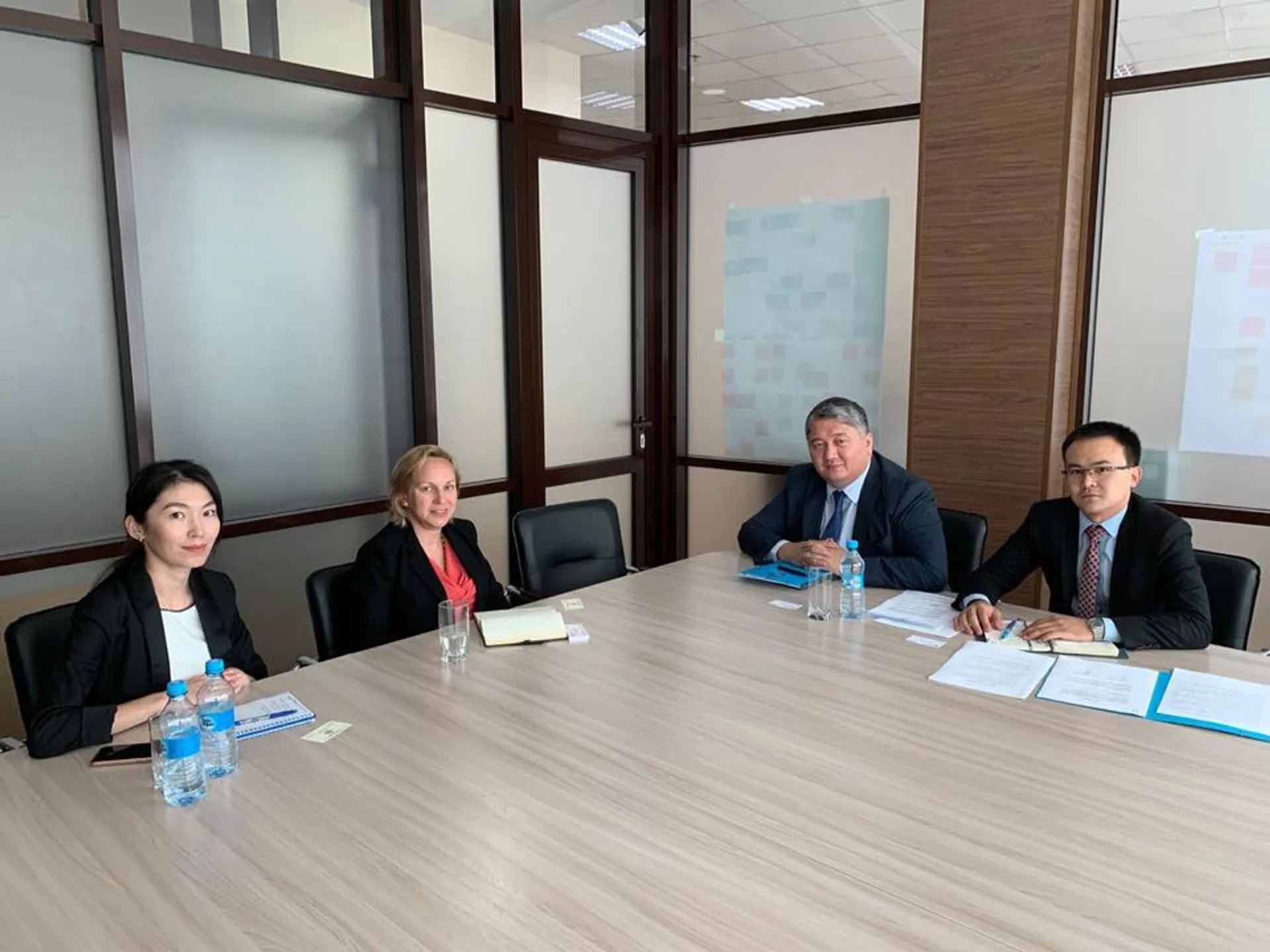 Капитал - Казахстан и Израиль обсуждают запуск прямого авиасообщения