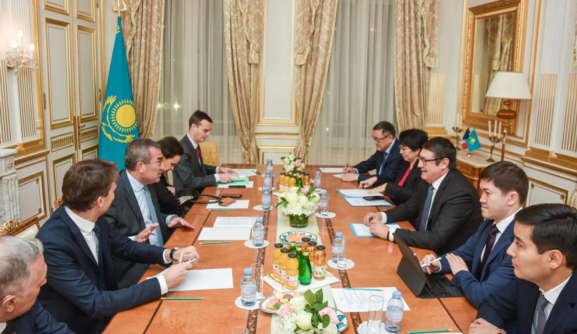 Капитал - Французские компании готовы помочь Казахстану в строительстве АЭС