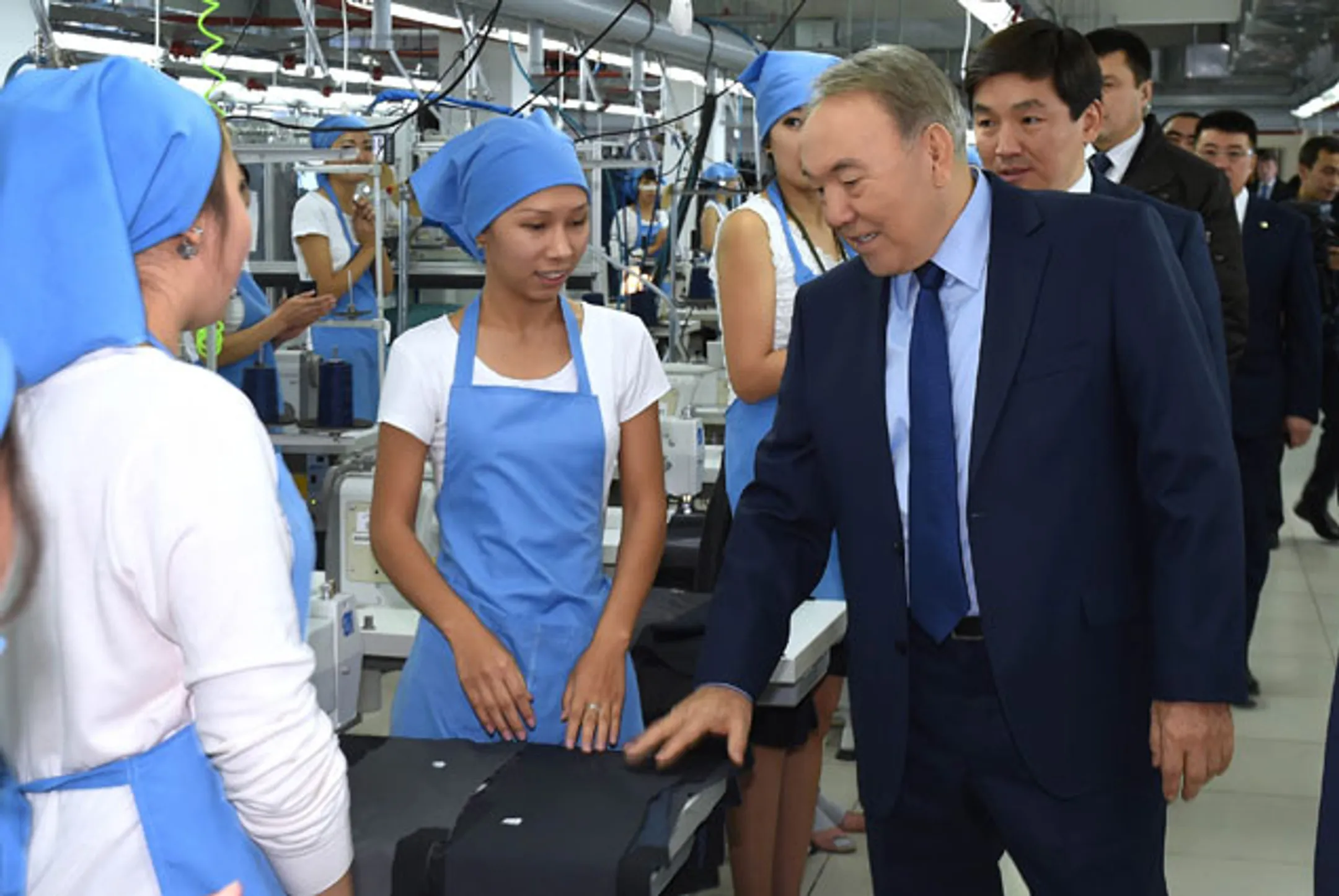 Президент призвал покупать отечественные товары - Image Kapital.kz