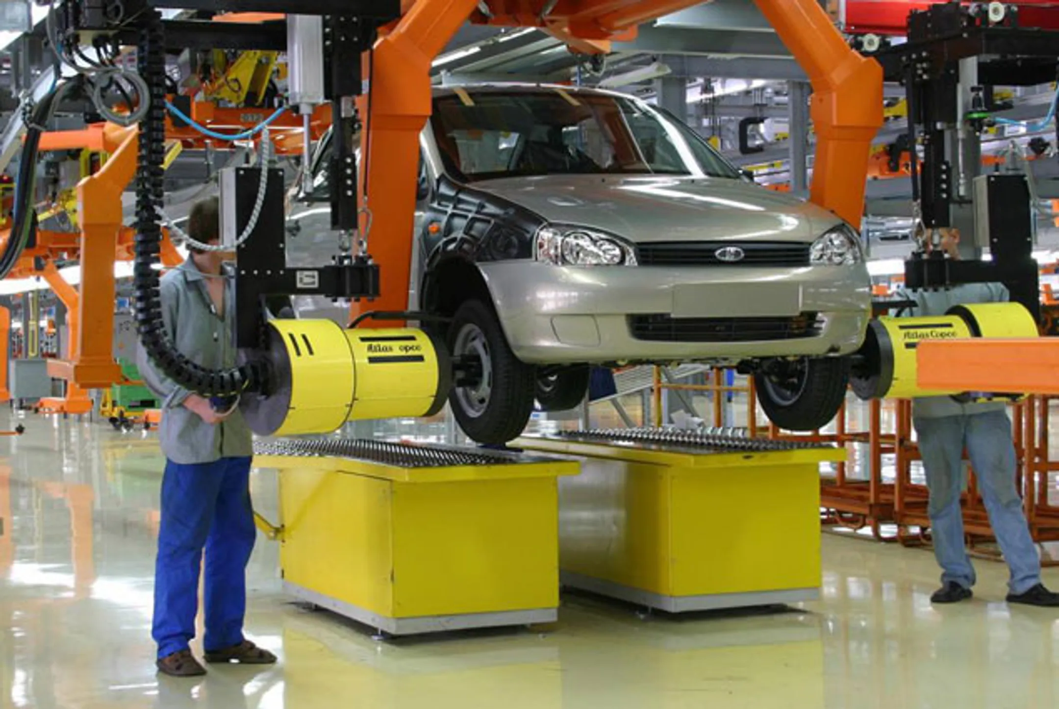 АвтоВАЗ повысит цены на автомобили Lada - Image Kapital.kz