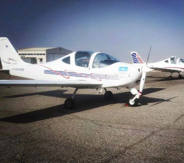 Капитал - При крушении самолета погибли пилот-инструктор и курсант военного института