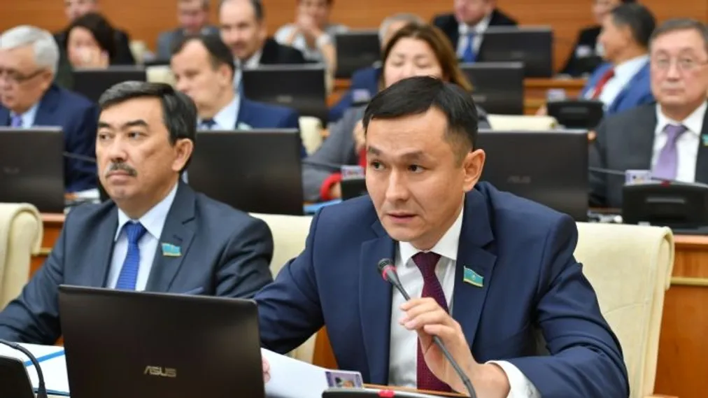 Капитал - Систему страхования от потери работы предлагают создать в РК