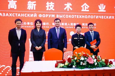 Казахстан и Китай обсудили новые горизонты сотрудничества на АЭФ-2019