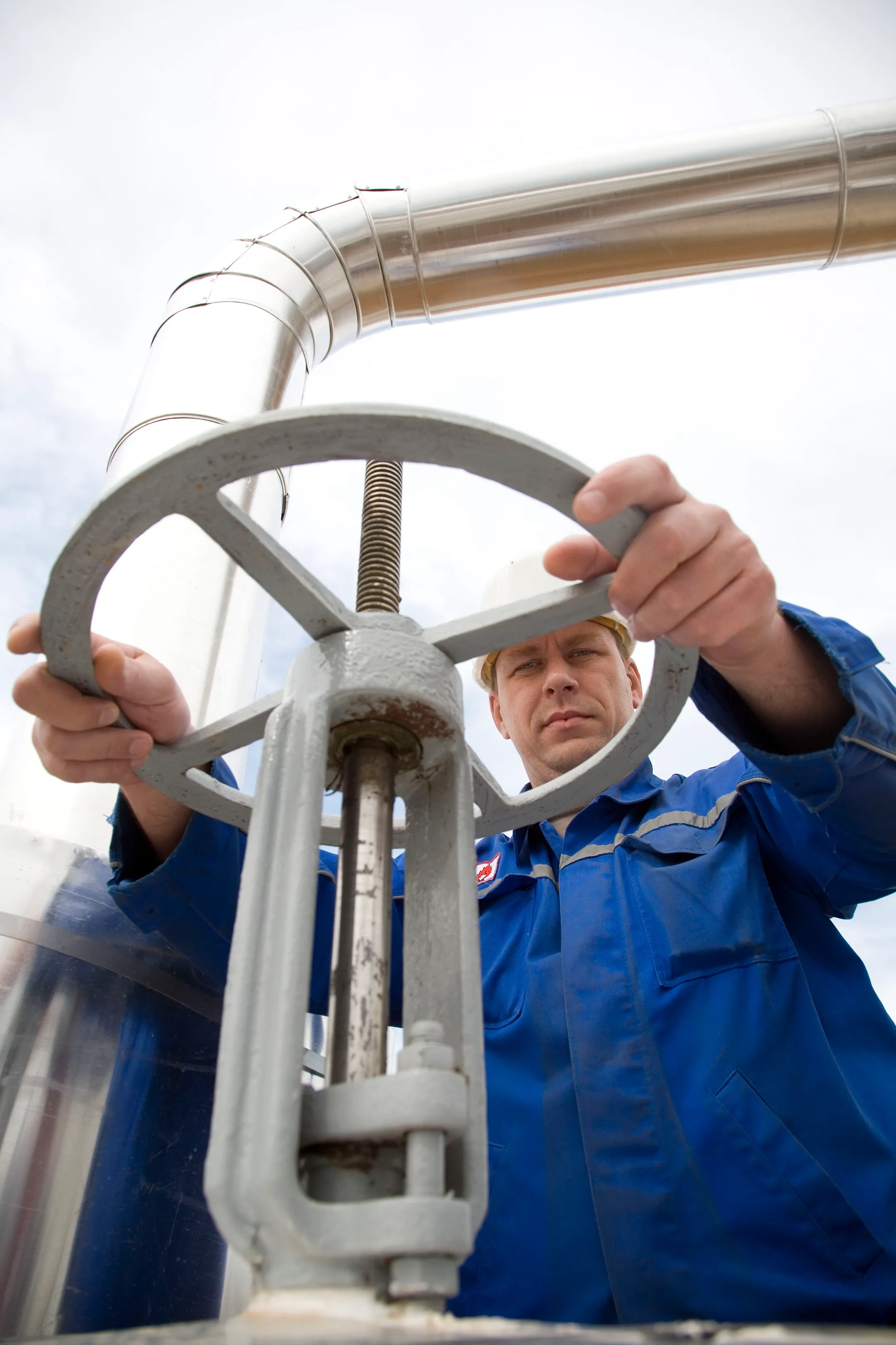 Риски сокращения имеются в 99 нефтесервисных компаниях - Image Kapital.kz