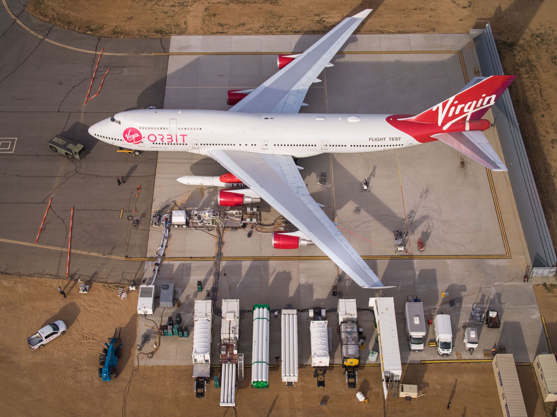 Фото virginorbit.com