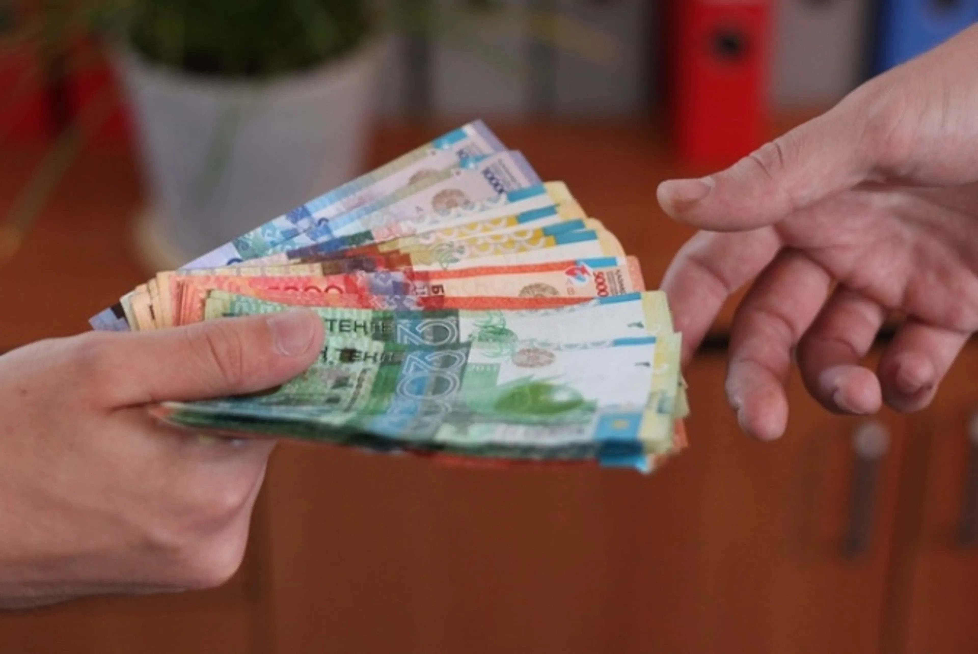 Капитал - Финполиция потратила 25 млн на вознаграждения информаторам