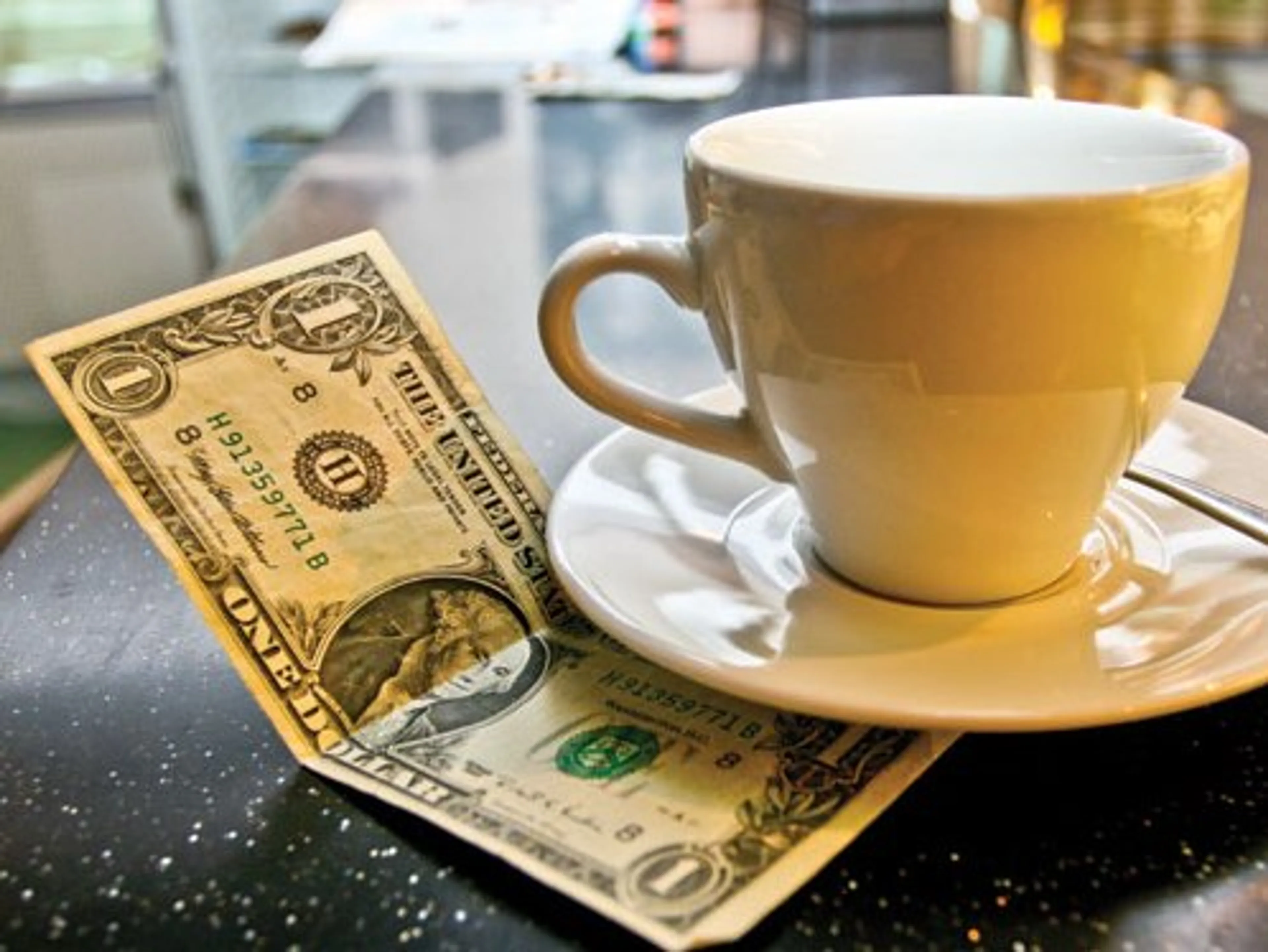 Капитал - Москва и Токио – самые дорогие столицы для иностранцев