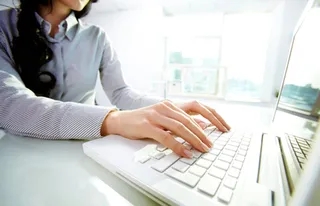 Капитал - Школы освободят от бумажной отчетности