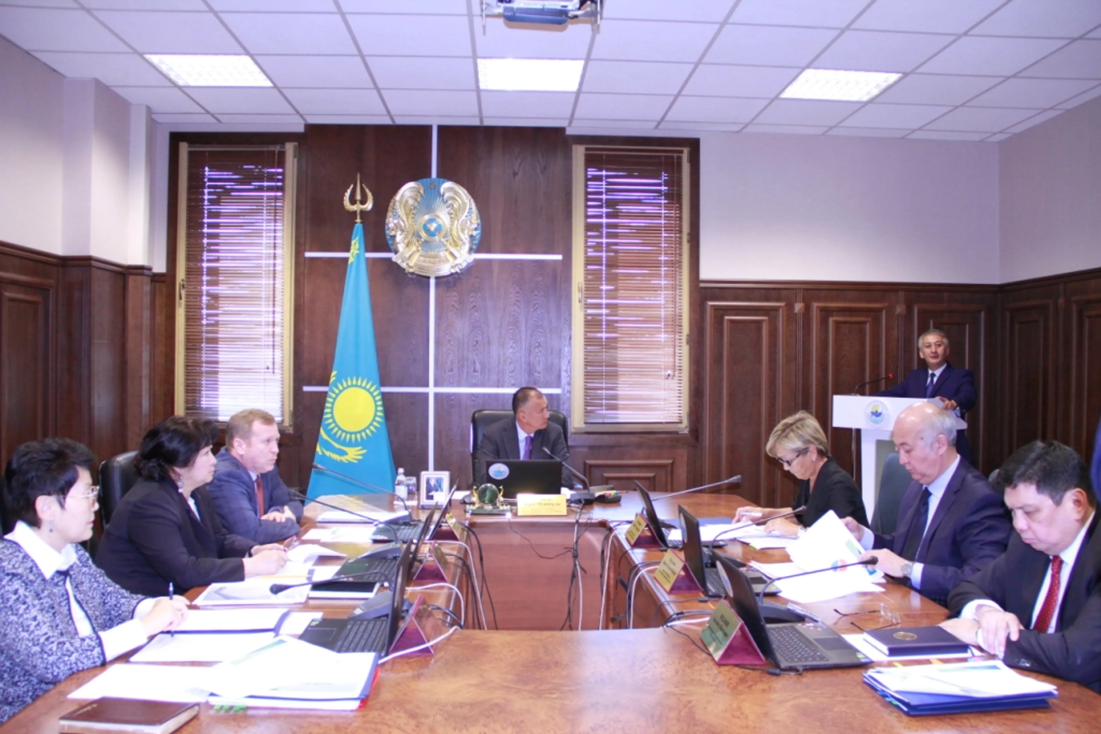 Капитал - ЦИК зарегистрировал 8 кандидатов в депутаты Сената от Шымкента