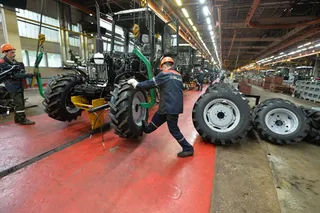 Капитал - На ввозимую сельхозтехнику предложили ввести утильсбор