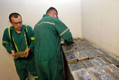 Кыргызстан продал золотые месторождения на аукционе