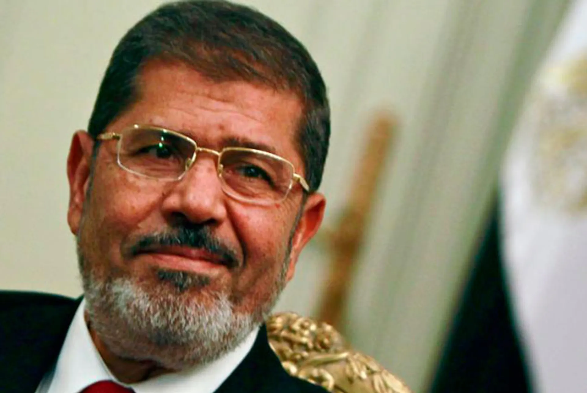 Капитал - Возобновился суд над Мухаммедом Мурси