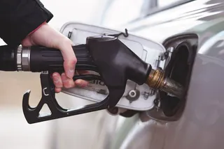 Капитал - Нефтяников РФ обяжут поставлять 95% бензина на внутренний рынок