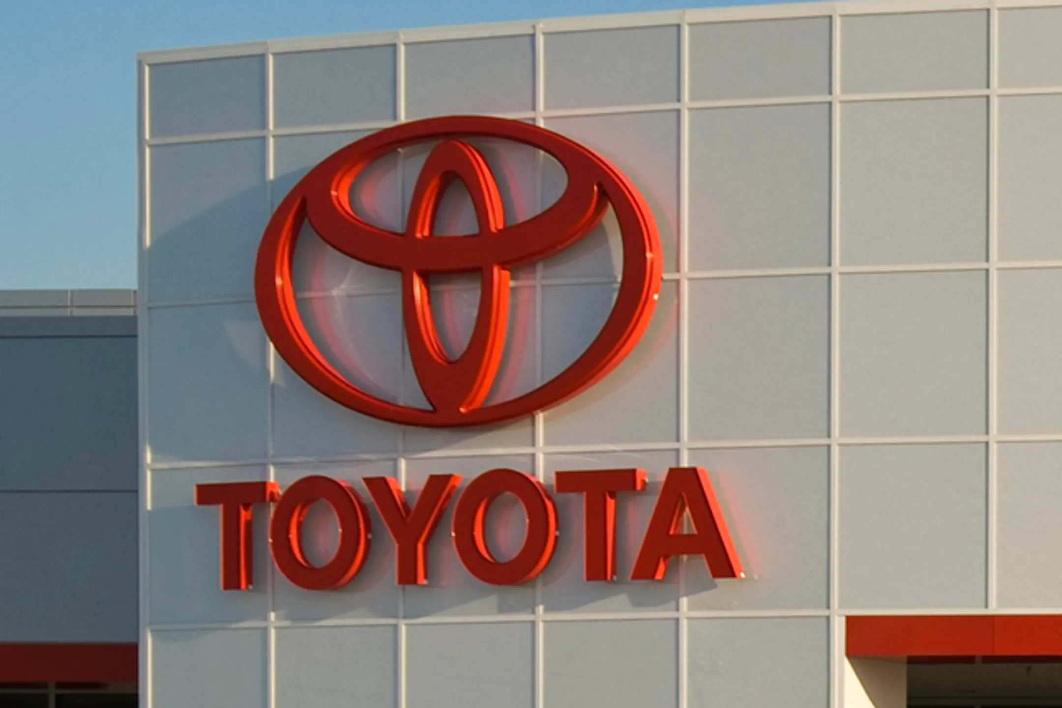 Toyota вложит $1 млрд в сервис Grab - Image Kapital.kz