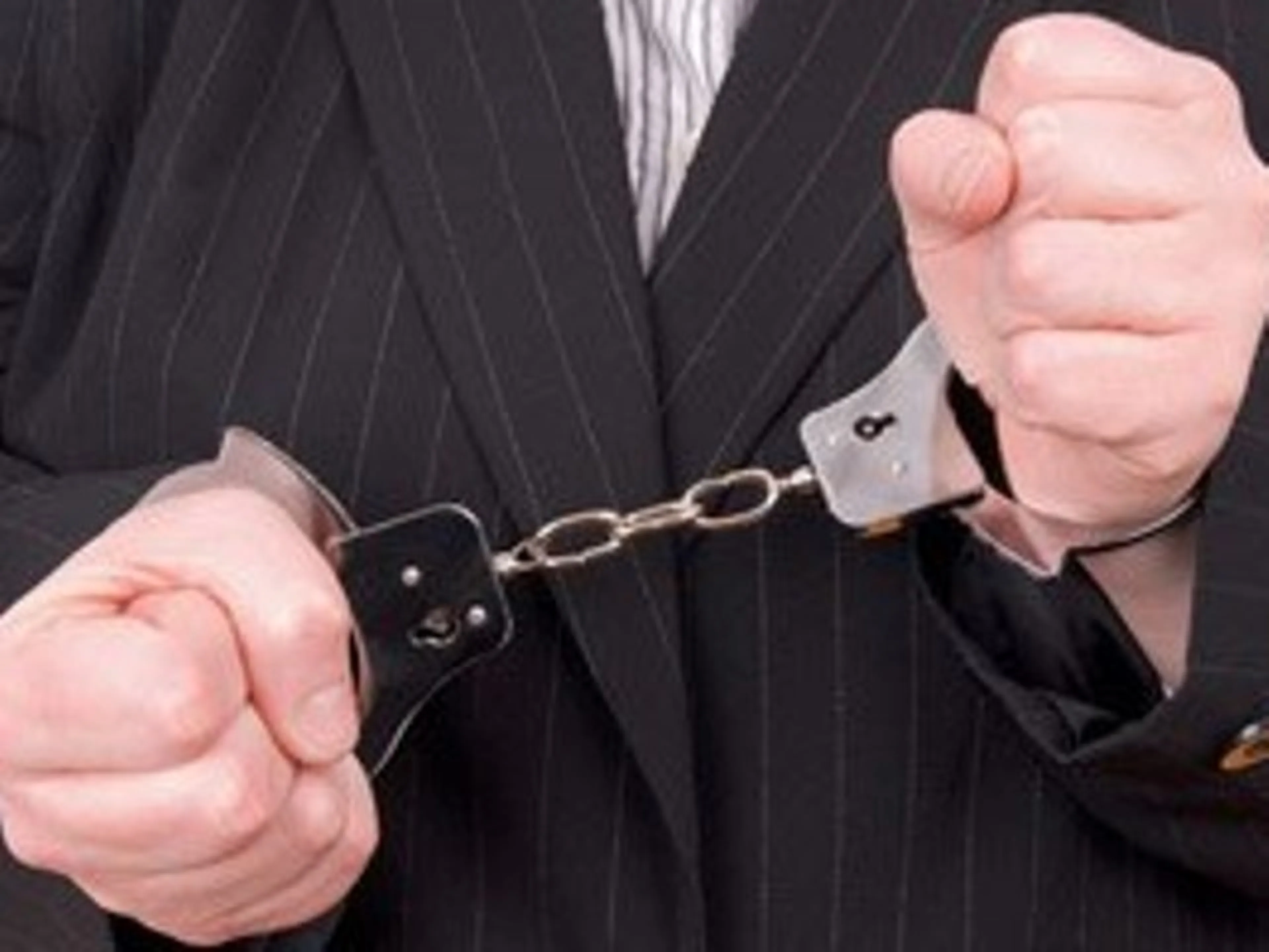 Капитал - Задержан главный эксперт комитета госэнергонадзора