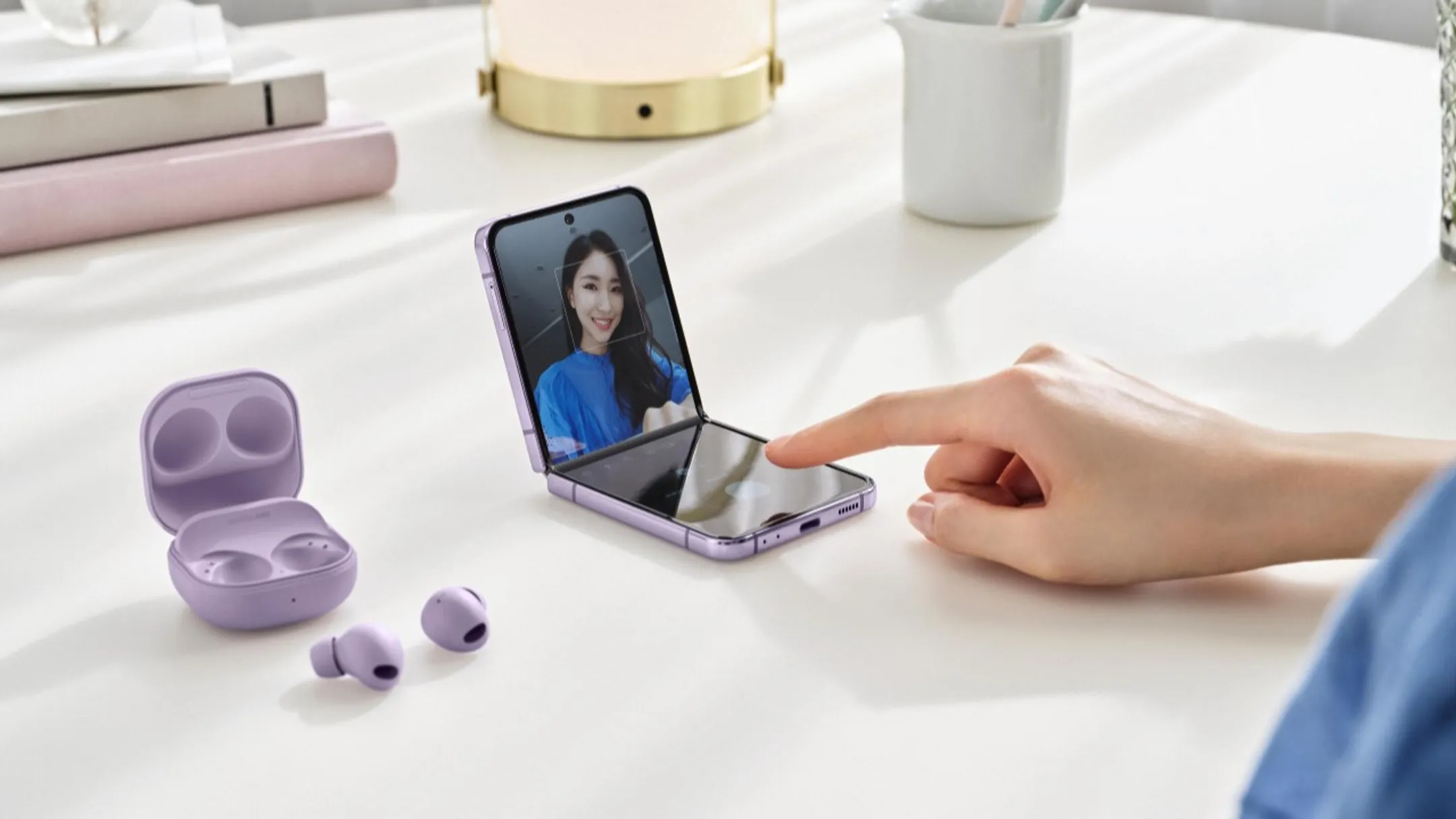 Складные смартфоны Galaxy Z Flip4 и Z Fold4 уже в Казахстане - Image Kapital.kz