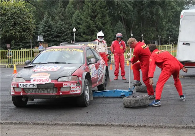 Капитал - Сапсан-2014: В Алматы перекрыта площадь Астана