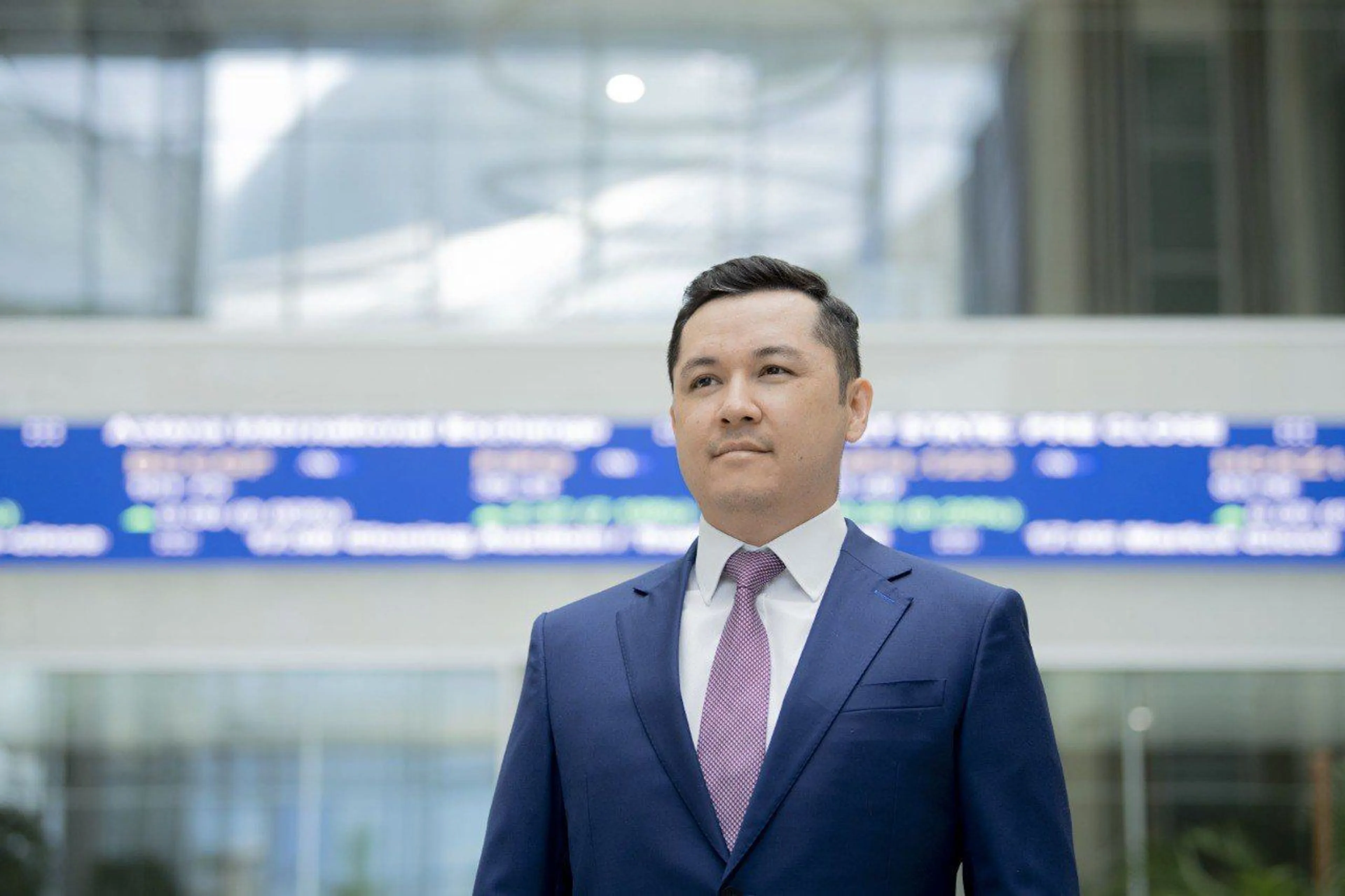 Капитал - Ренат Бектуров: Отечественным компаниям выгоднее листинговаться в Казахстане